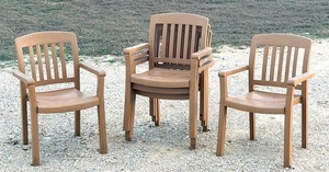 lot 36 image: Five (5) Grosfillex Outdoors Stacking Armchairs - BID IS 5X THE MONEY