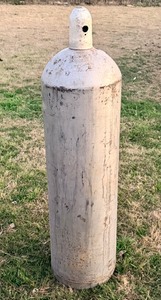 100 lbs. High Pressure Gas Cylinder - Commonly Used For Propane, Argon, Nitrogen, CO2, Oxygen, &amp; Helium