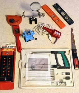 lot 48 image: Assorted Artisan &amp Hobbiest Tools