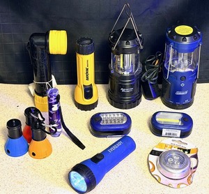lot 62 image: Lot of Twelve (12) Lamps, Lanterns, &amp Flashlights&nbsp