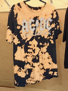 lot 81 image: Two (2) Vintage ACDC Rock Band T-Shirts