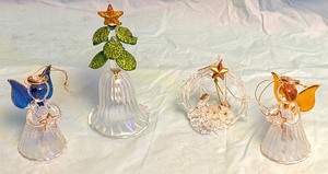lot 127 image: Ribbed Chrystal Christmas Bell Figurine, Spun Glass Nativity Ornament, &amp Spun Glass Angel Ornaments WHeartStar Praying Hands and Gold
