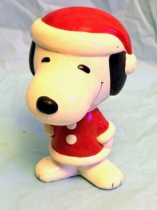 lot 231 image: Vintage Peanuts Snoopy Bobble Head Figurine 4.5