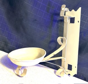 lot 247 image: AntiqueVintage Wall Oil Lamp Holder
