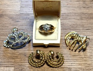 lot 305 image: Vintage Ring, Earrings, &amp Two (2) Broaches