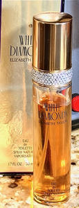 lot 326 image: Elizabeth Taylor WhiteDiamonds Eau De Toilette, Perfume for Women, 2.7 FL. OZ. 50 ml