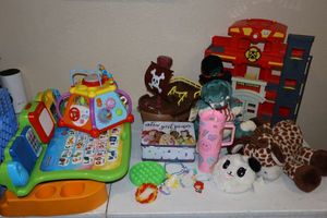 lot 99 image: Kids toys preschool toys, girl power lunch pail, plush toys and popits