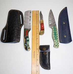 lot 114 image: Damascus steel knives Hunting knives and folding pocket knife