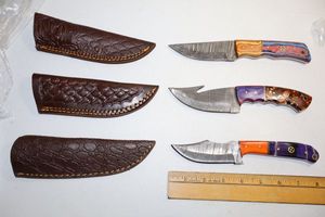lot 128 image: Damascus steel knives Hunting and skinner knives