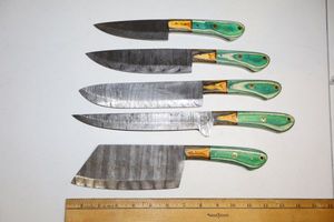 Damascus steel kitchen knife set