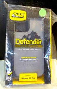 lot 101 image: NEW - OtterBox Defender for iPhone 11 Pro 5.8