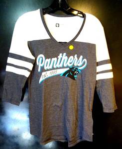 lot 120 image: CAROLINA PANTHERS WOMENS NFL TEAM APPAREL 34 SLEEVE V-NECK - NEW WO TAGS SIZE SMALL