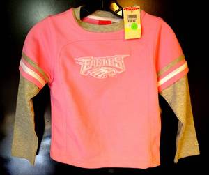 lot 143 image: PHILADELPHIA EAGLES 2 PC GIRLSS PINK LONG SLEEVE AND SKIRT