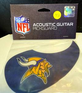 lot 153 image: MINNESOTA VIKINGS NFL LICENSED ACOUSTIC GUITAR GUARD