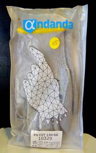 lot 155 image: NEW - ANDANDA CUT RESISTANT GLOVE