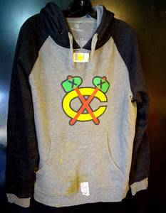 lot 171 image: NEW - CHICAGO BLACKHAWKS LONG SLEEVE HOODIE - FANATICS LARGE