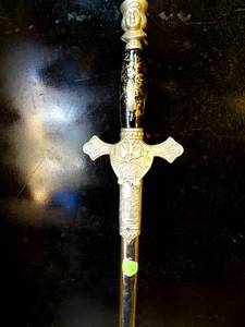 lot 172 image: AMAZING KNIGHTS TEMPLAR CEREMONIAL SWORD $$$