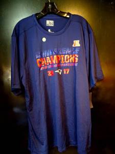 lot 189 image: NEW WO TAGS - 2017 NEW ENGLAND PATRIOTS MOISTURE WICKING SHIRT - SIZE L