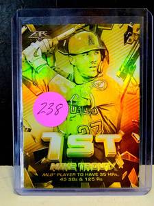 lot 238 image: $$ 2020 TOPPS FIRE GOLD MINTED INSERT #SS-3  MIKE TROUT