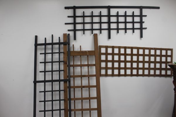 lot 110 image: Wooden Trellises
