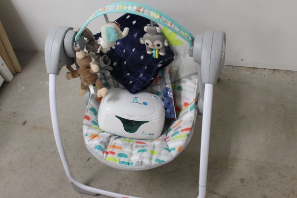 lot 191 image: Baby Swing, Wipes Warmer, and Baby Blanket