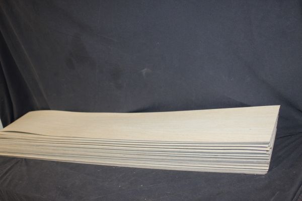 lot 213 image: Vinyl Flooring strips, light wood grain pattern, approx. 26 Strips