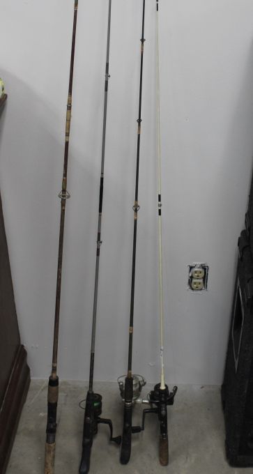 lot 218 image: Open Reel fishing Poles