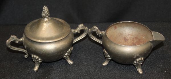 lot 24 image: Vintage Victorian Style Silver-Plated Sugar Bowl and Creamer Set