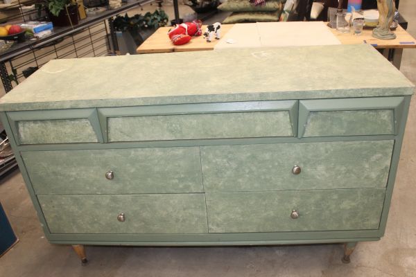 lot 37 image: Seven Drawer Dresser, Possibly a Miranda Kerr Home Collection, Tranquility