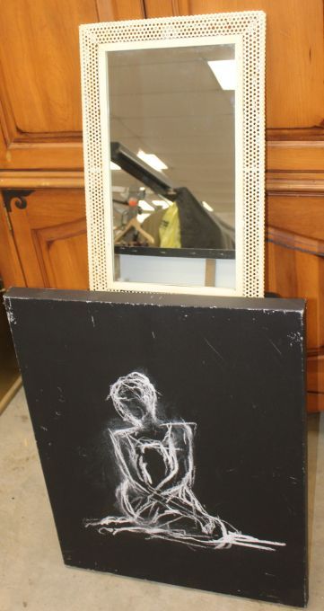 lot 98 image: Two Home Decor Pictures