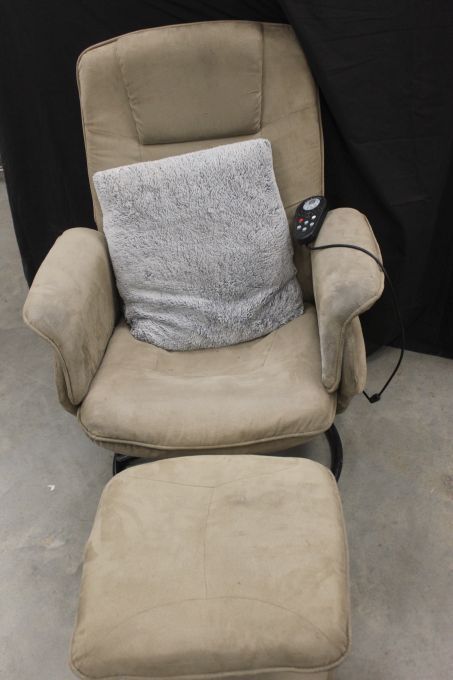 lot 247 image: Chair with ottoman