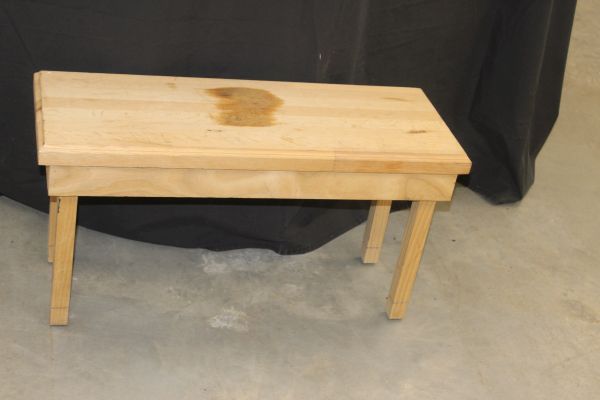 lot 269 image: Wooden Bench