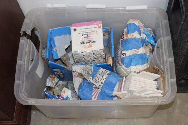 lot 259 image: Variety of Building Products, Polyblend sanded grout&nbsp