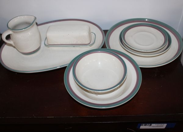 lot 280 image: Dishes Pfaltgraff Juniper Pattern 26 Pieces, plus the 14 inch oval serving platter, covered butter dish and creamer pitcher