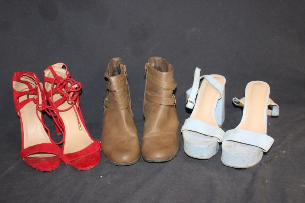lot 292 image: Three Pairs of High Heels Sizes 89