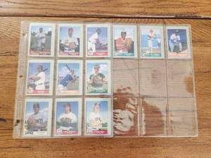 lot 60 image: Selection of 1990 Pacific baseball cards