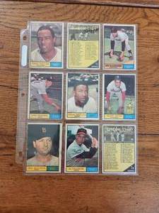 lot 146 image: Selection of 1961 Topps baseball cards