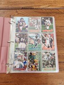 lot 23 image: Binder of 2002 Upper Deck football cards - 150 cards