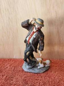 lot 69 image: Vintage collectible Emmett Kelly Jr. clown figurine - Mans Best Friend - Hand signed - in box