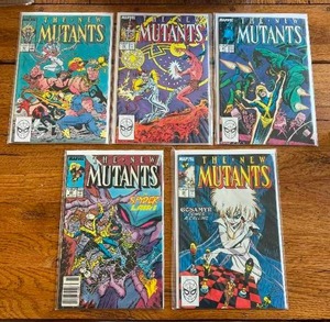 lot 40 image: Selection of vintage comics - Marvel - The New Mutants