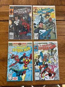 lot 45 image: Selection of vintage comics - Marvel - Spider-Man