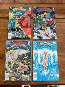 lot 47 image: Selection of vintage comics - DC - Wonder Woman