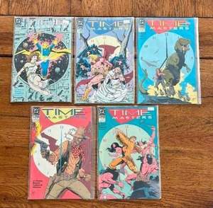 lot 185 image: Selection of vintage comics - DC - Time Master