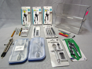 lot 4 image: Drafting tools, Pen & Gear compass & protactor sets, mechanical pencils sets, most are NIB