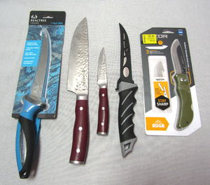 lot 2 image: Knives, Forged in Fire, Real Tree fillet, Razor Edge, Fillet with sheath. (2  NIB)