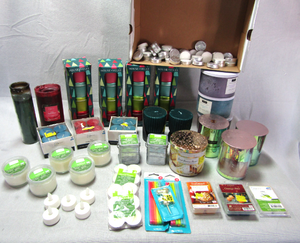 lot 37 image: Assorted candles and candle sets