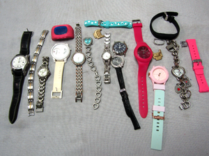 lot 73 image: Assorted Ladies watches including Tommy Hilfiger (Partial band missing), Kenneth Cole, Mini Mouse, Studio, plus