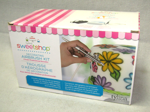 lot 74 image: Tylina Sweetshop cake decorating air brush kit - NIB