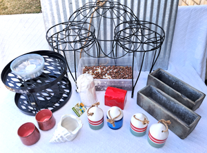 lot 196 image: Gardening decor as shown