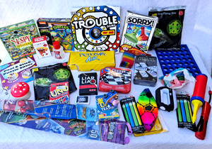 lot 174 image: Assorted games, puzzles, kites, glow sticks and more as shown